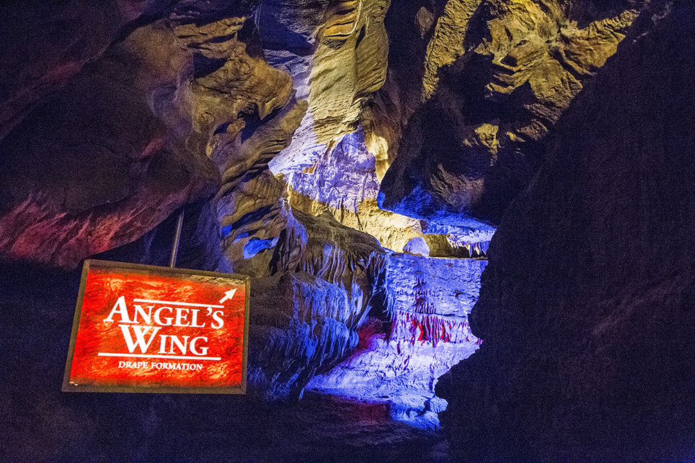 angel's wing formation at ruby falls
